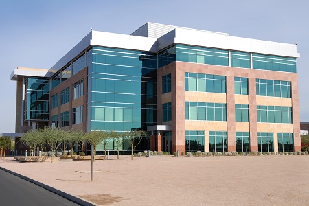 Benefits Of Hiring A Commercial Window Cleaning Business Thumbnail